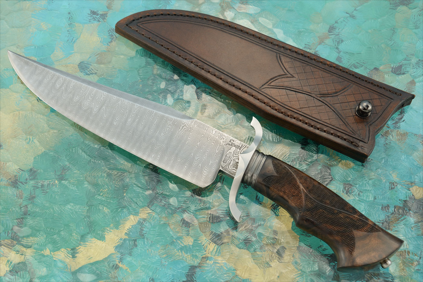 Damascus Bowie with Carved Turkish Walnut