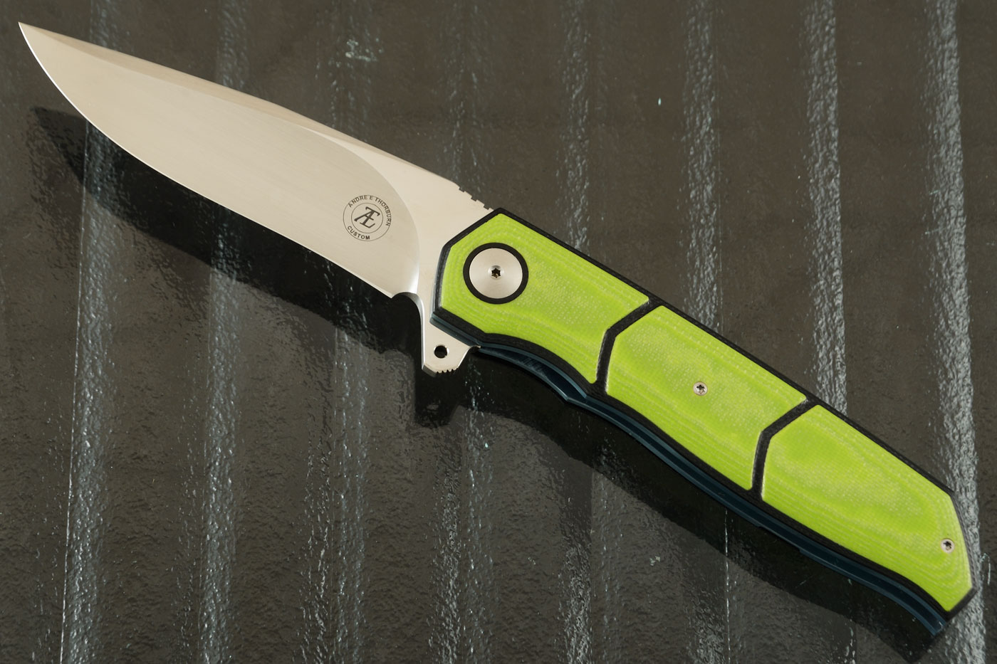 L36S Flipper with Black and Green G10 (Ceramic G10)