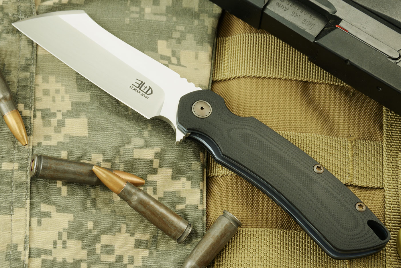 P6 Flipper with Black G10 - ELMAX (Ceramic Bearings)
