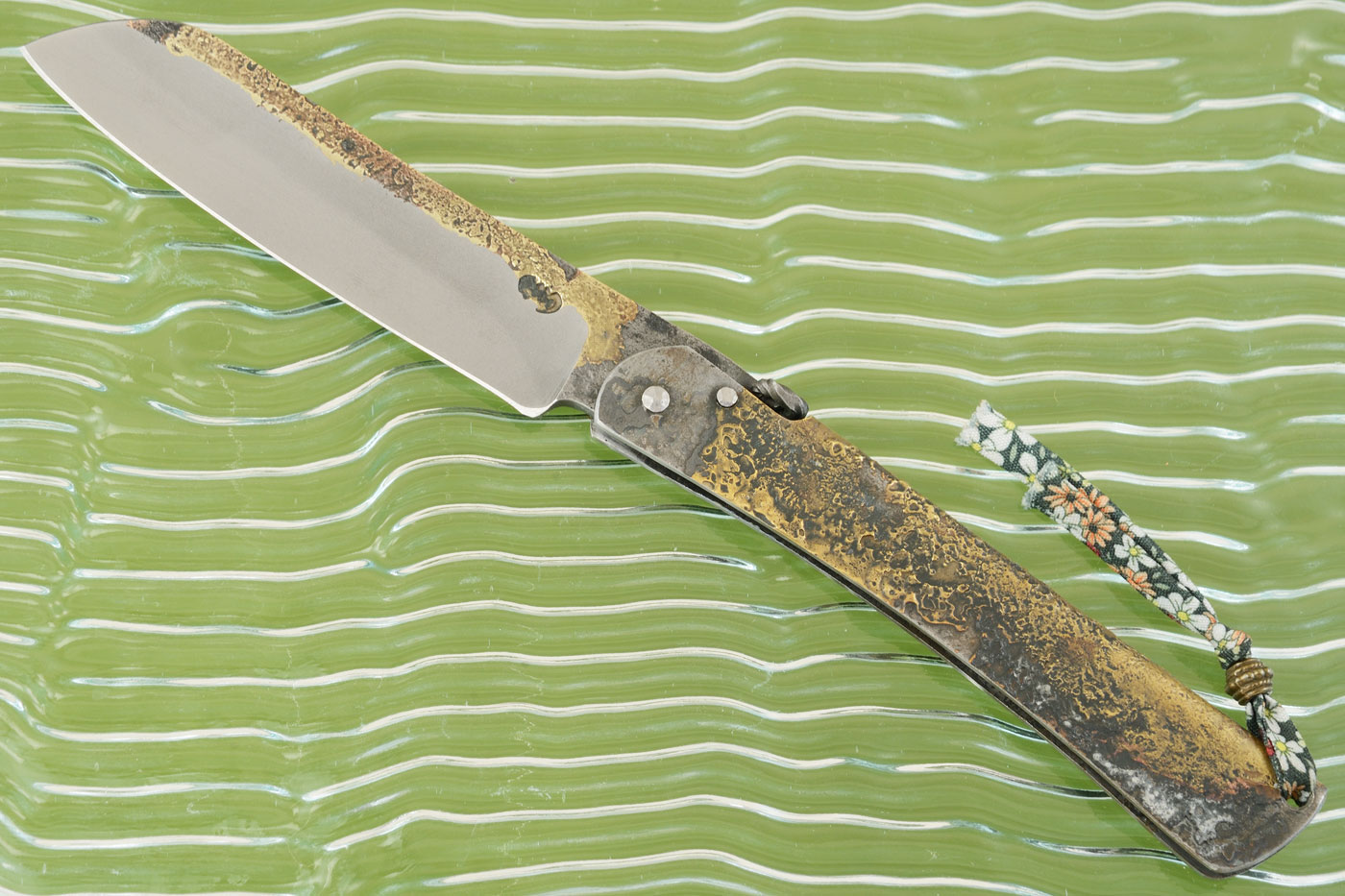 Higonokami Friction Folder with Textured Brass and Copper