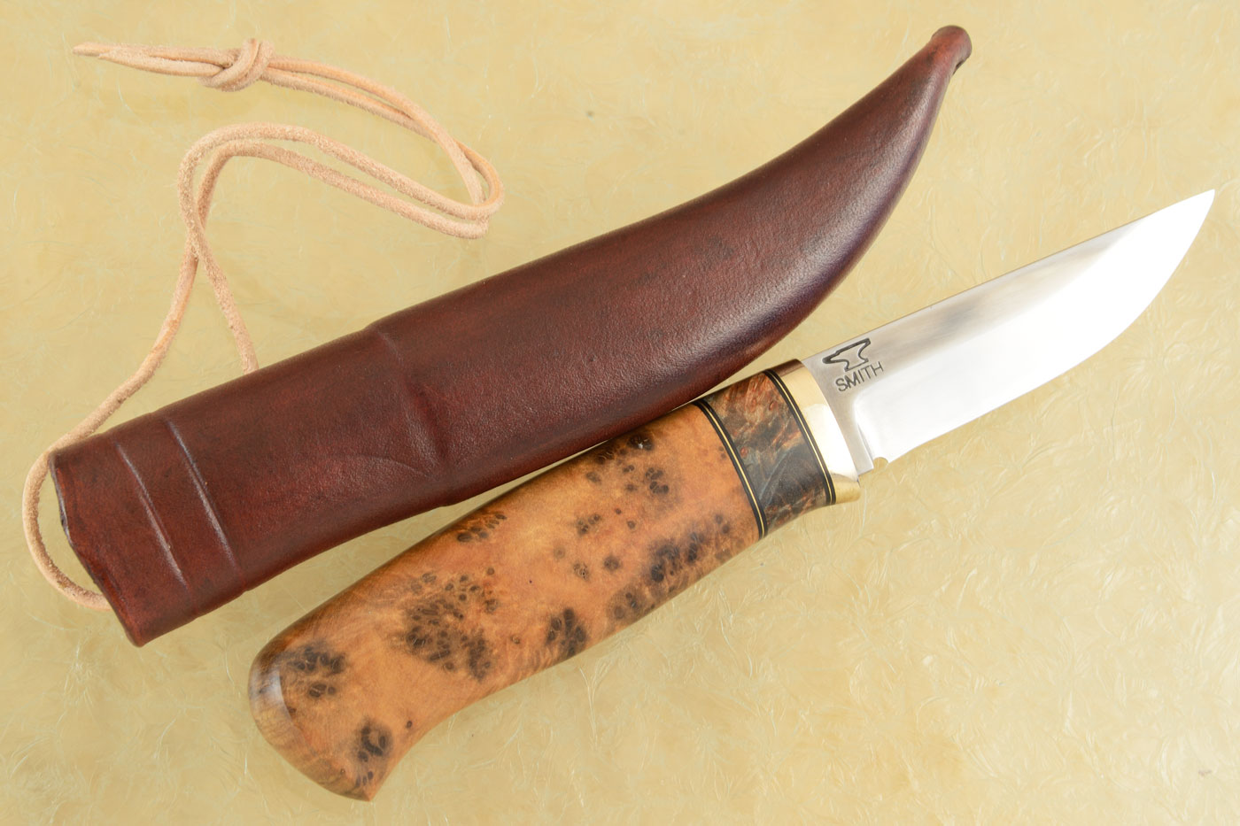 Drop Point Hunter with Thuya and Maple Burl
