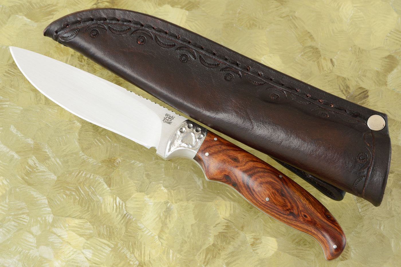Luiperd (Small Hunter) with Ironwood - M390