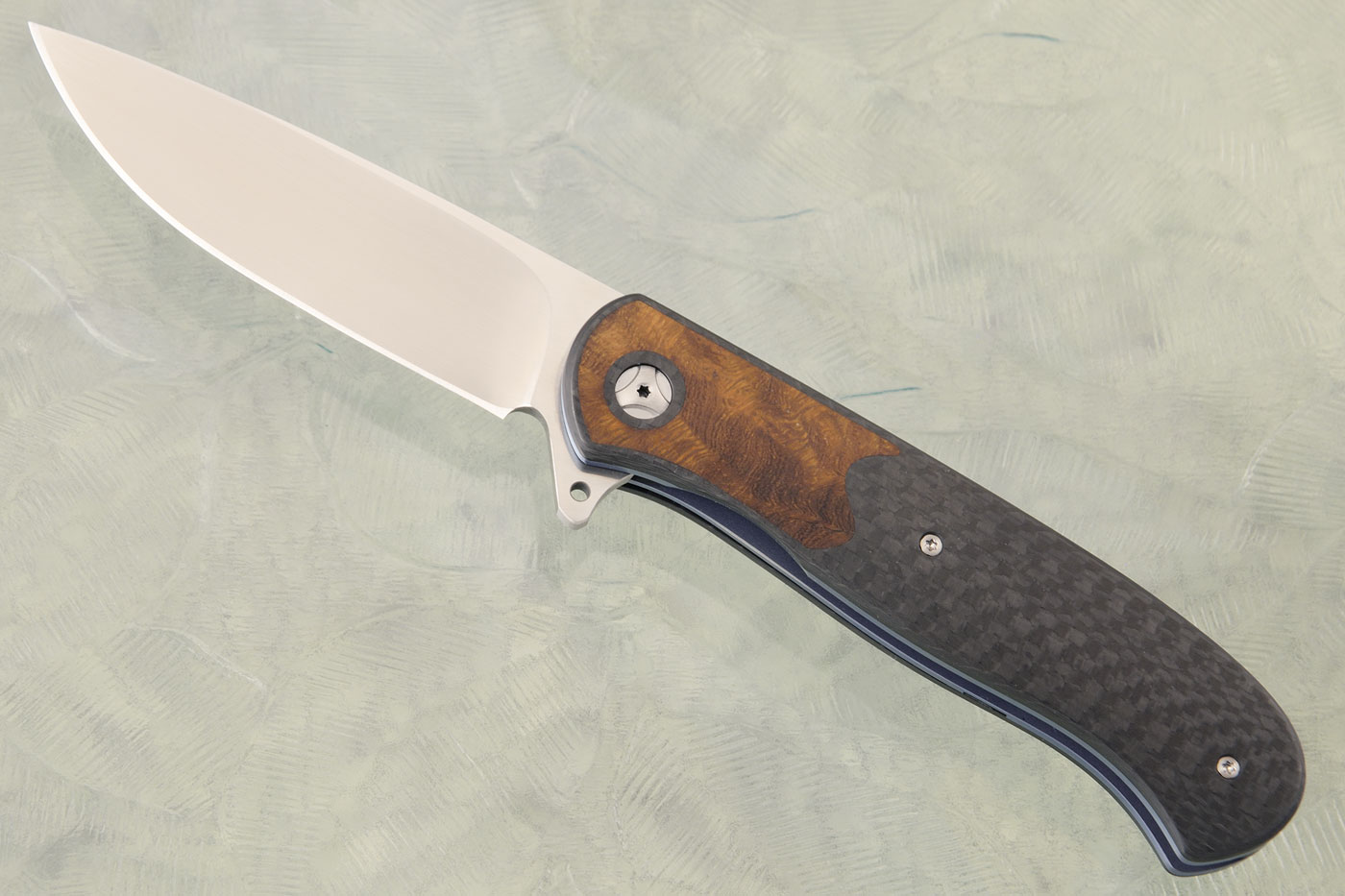 Atlas Plus Flipper with Carbon Fiber and Ironwood (Ceramic IKBS)