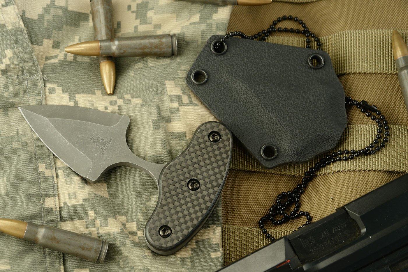 Push Dagger with Carbon Fiber, Dark Acidwash