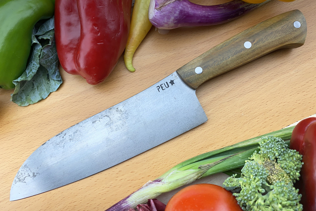Chef's Knife (Santoku) with Argentine Lignum Vitae and O2 Carbon Steel