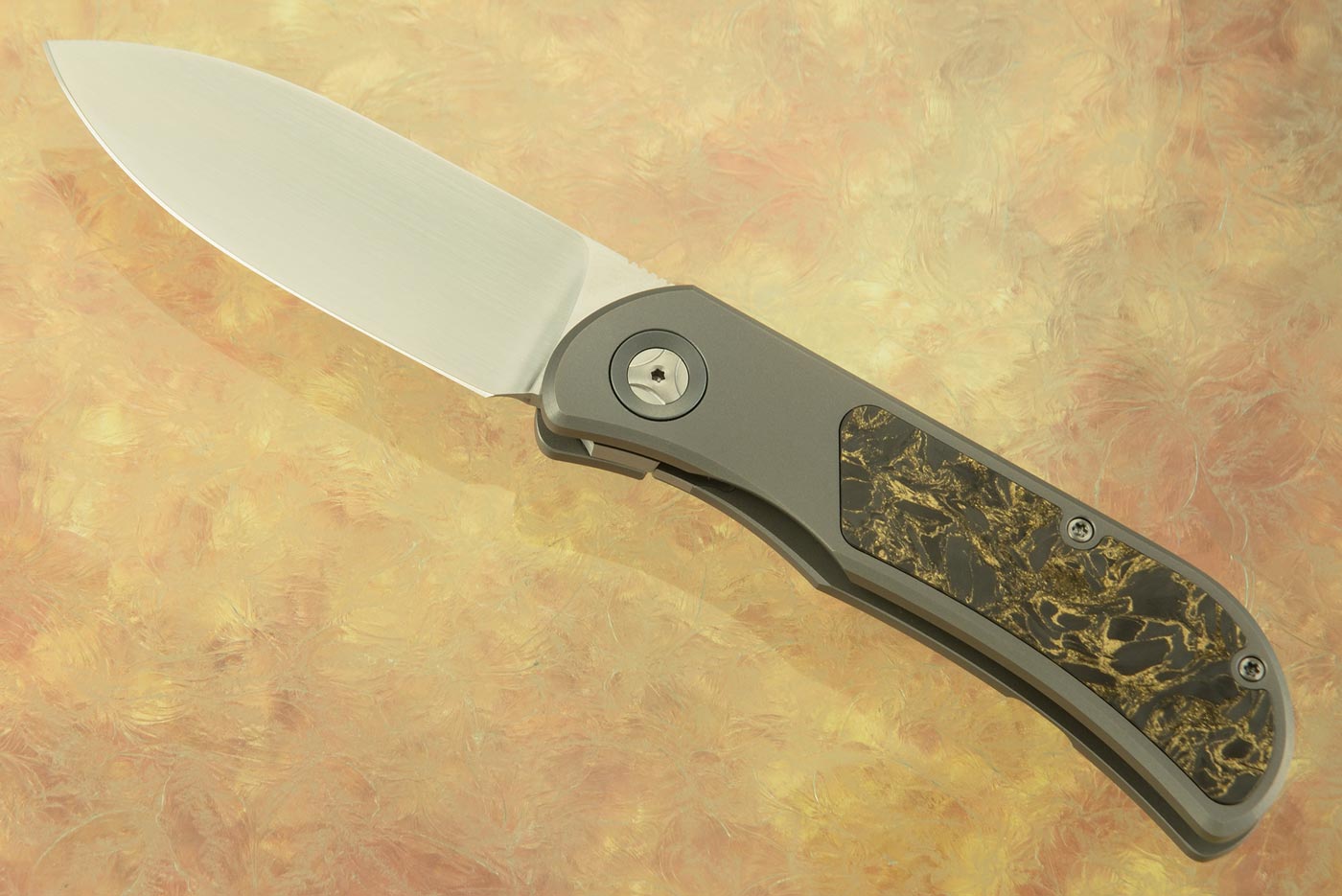 EXK SFL Framelock Front Flipper with Gold FatCarbon - Satin Finish, Drop Point