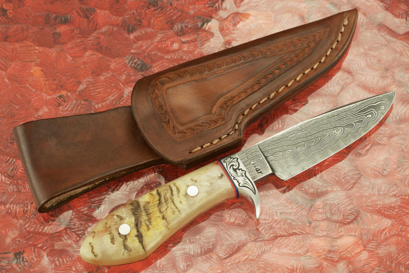 Damascus Hunter with Sheep Horn