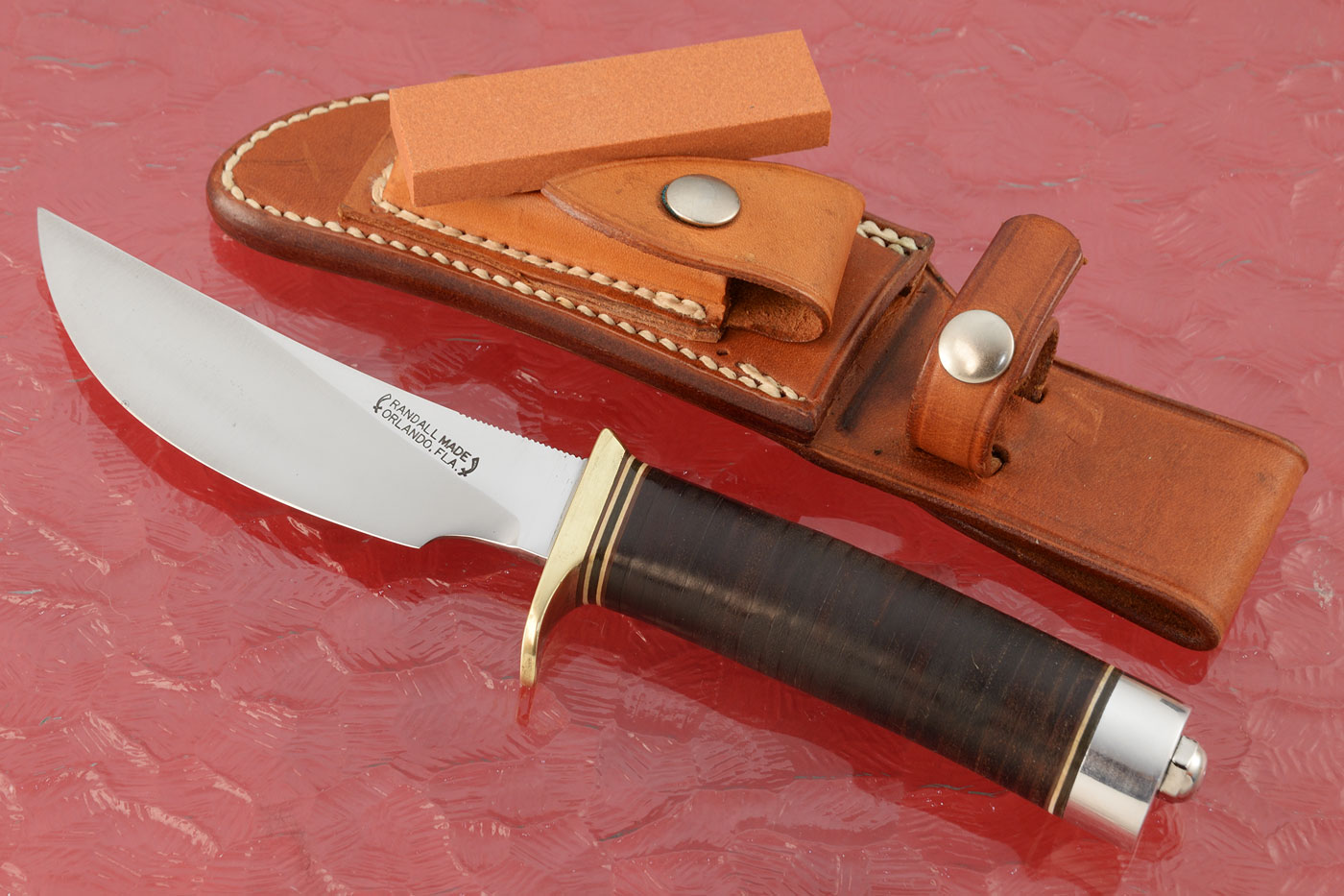 Model 20 - Yukon Skinner with Stacked Leather