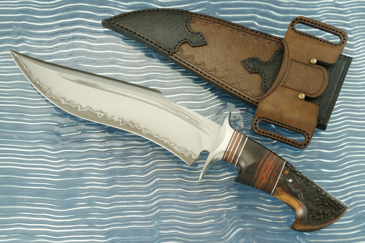 San Mai Volcano Fighter with Ironwood and Stag
