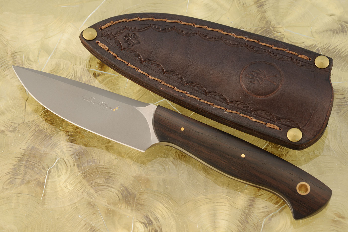 Field Ant Utility/Hunter with African Blackwood - M390
