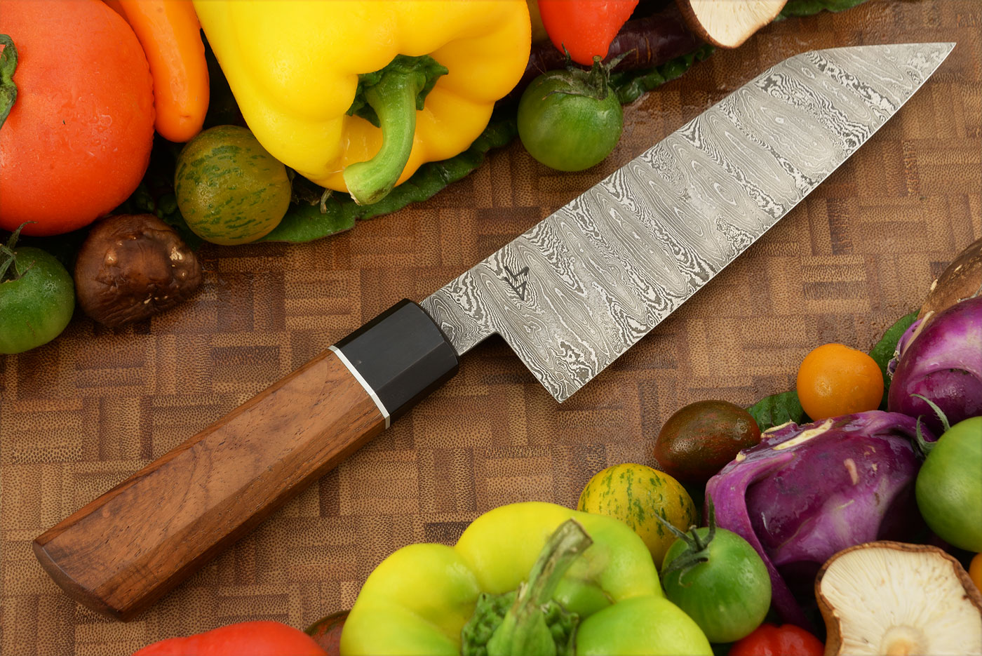 Damascus Chef's Knife (Santoku) with Walnut Burl (6-2/3 in.)