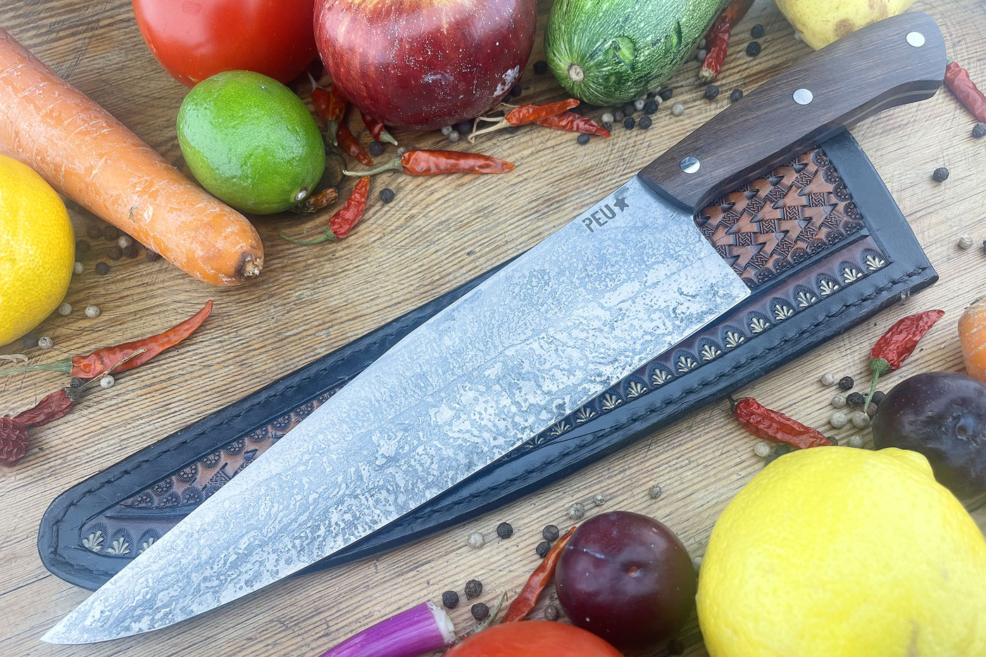Chef's Knife (Cocinero 230mm) with Guayacan Ebony and O2 Carbon Steel