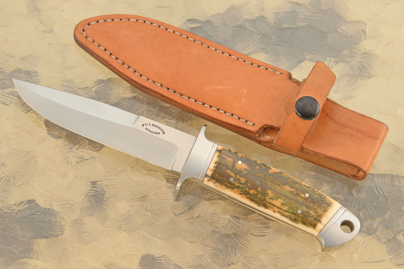 Integral Chute Knife with Mammoth Ivory