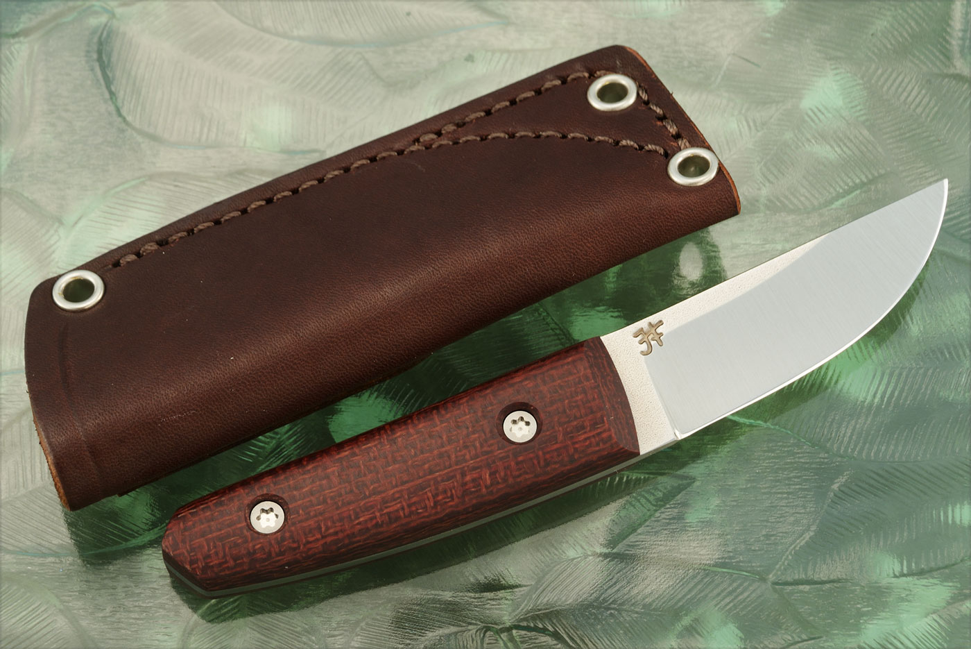Kwaiken with Burgundy Burlap Micarta - Nitro V