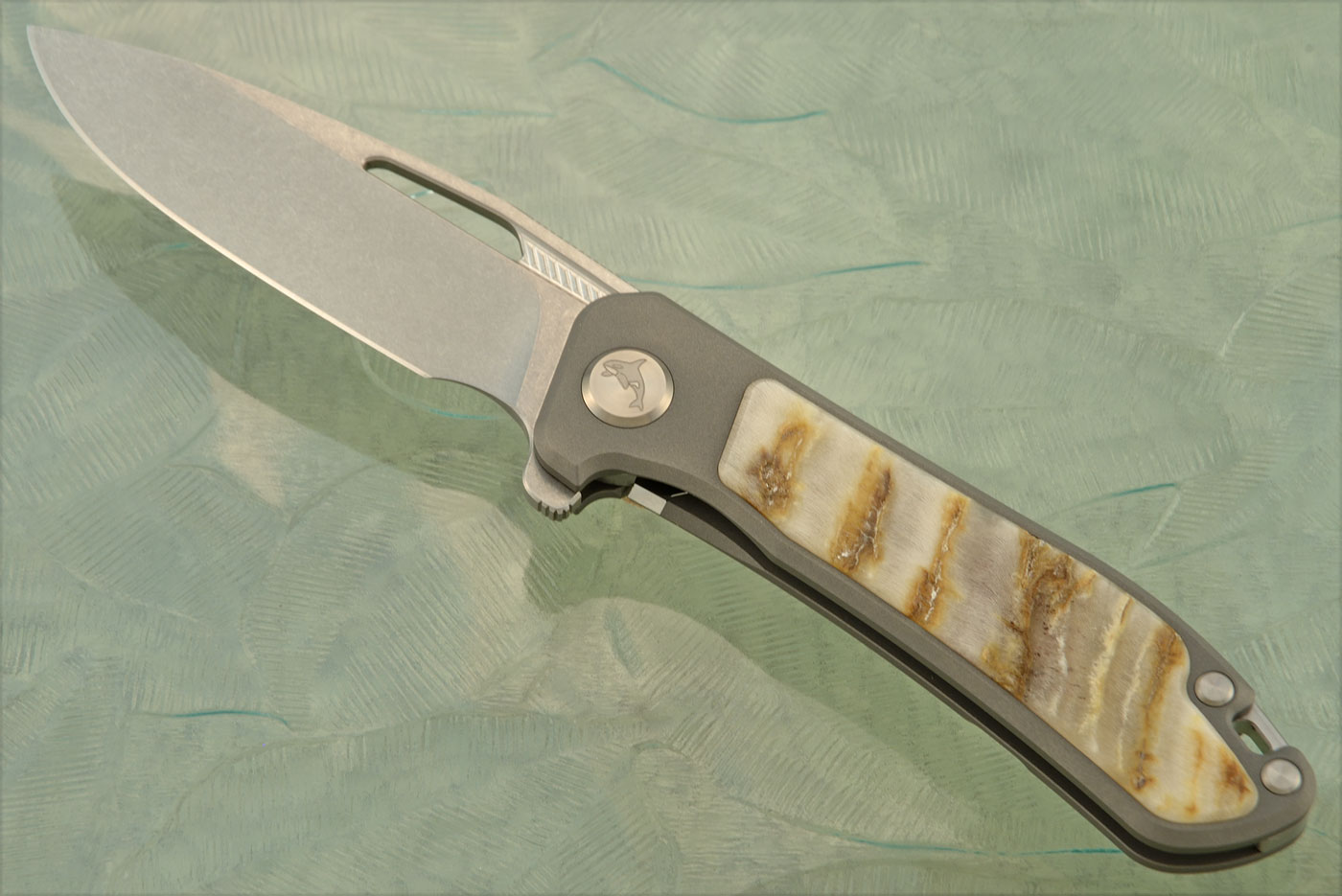 Orca 2.0 Frame Lock Flipper with Sheephorn Inlay - Stonewash M390 - Serial 086