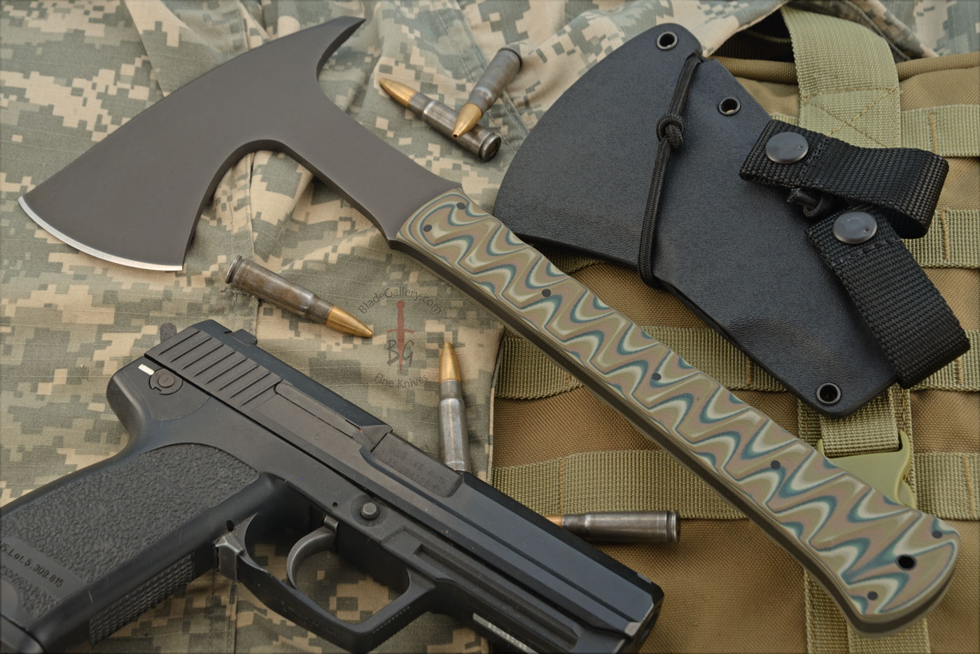 Ridge Line Hatchet with Sculpted Camo G-10
