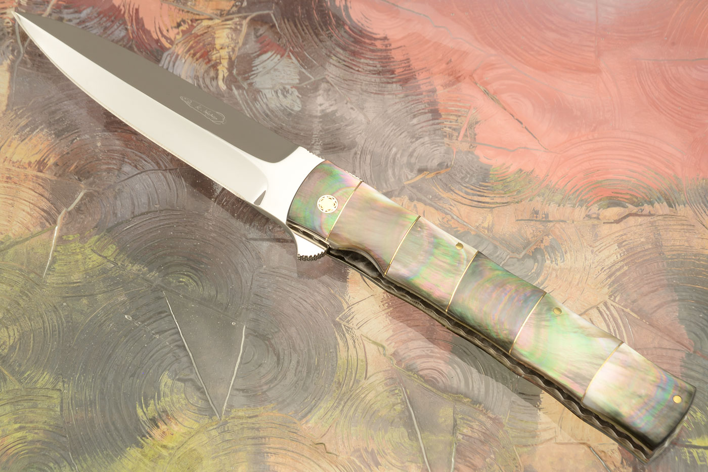 Folding Dagger Flipper with Blacklip Mother of Pearl - M390