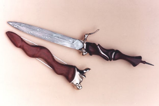 Bloodwood Dagger