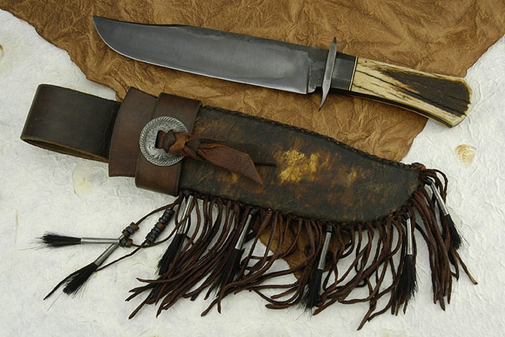 BladeGallery Fine handmade custom knives, art knives, swords, daggers