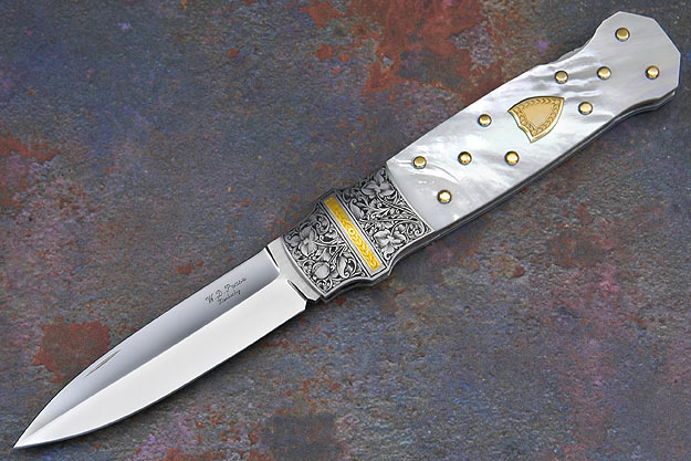 Folding Dagger with Gold Escutcheon