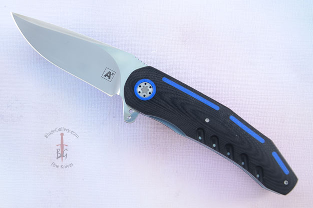 A3 Flipper with Black and Blue G10 (IKBS with Ceramic Bearings)