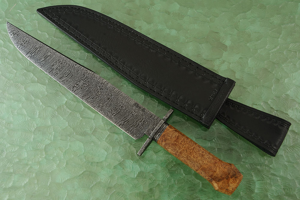 Damascus Bowie with Makamong Burl