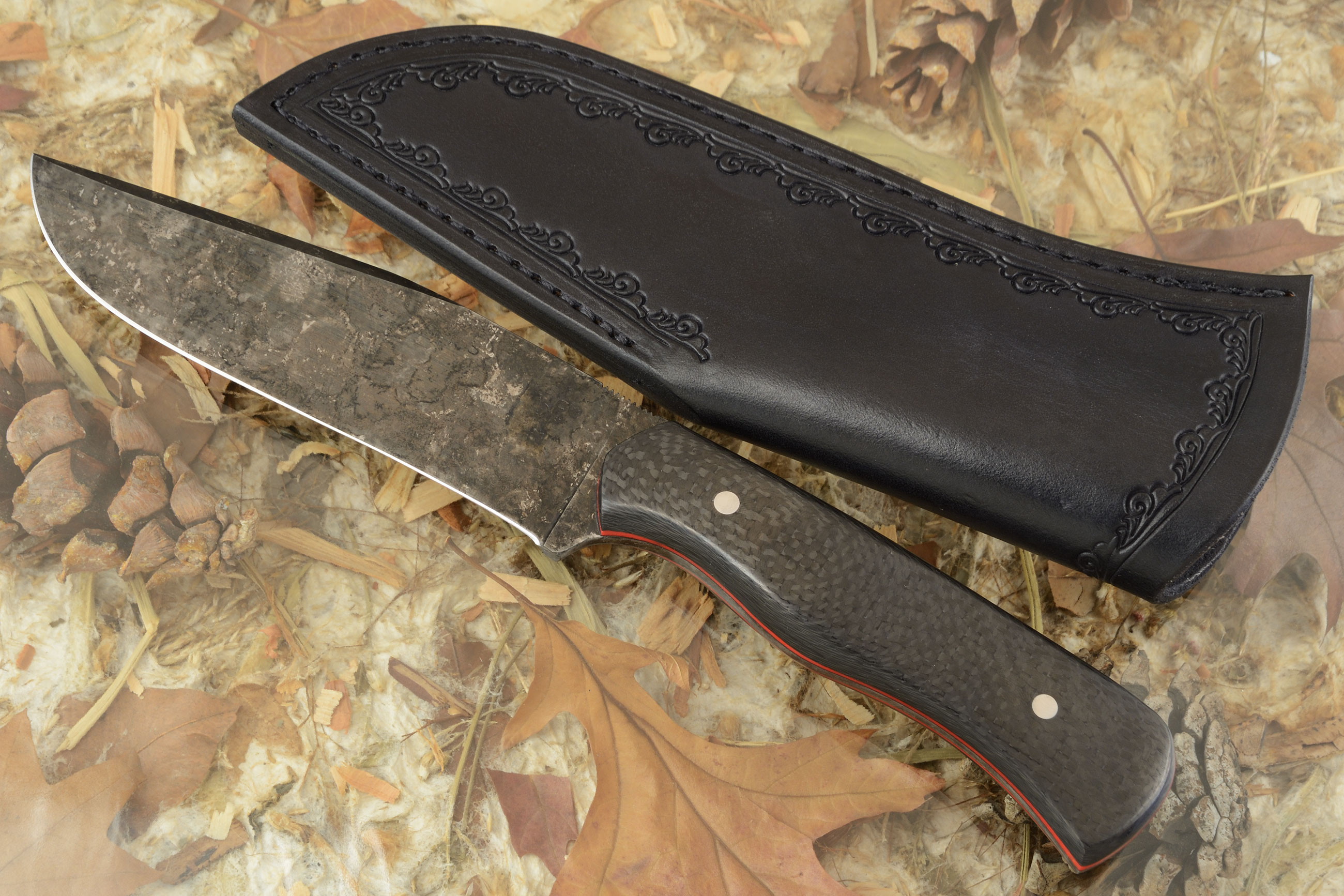True Knives Introduces a Do-It-All Fixed Blade With Tactical Style
